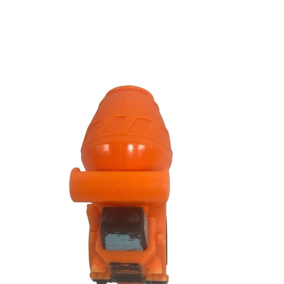 Play-Doh WHEELS Cement Mixer Truck Building Compound Construction Toy Hasbro - Picture 4 of 16